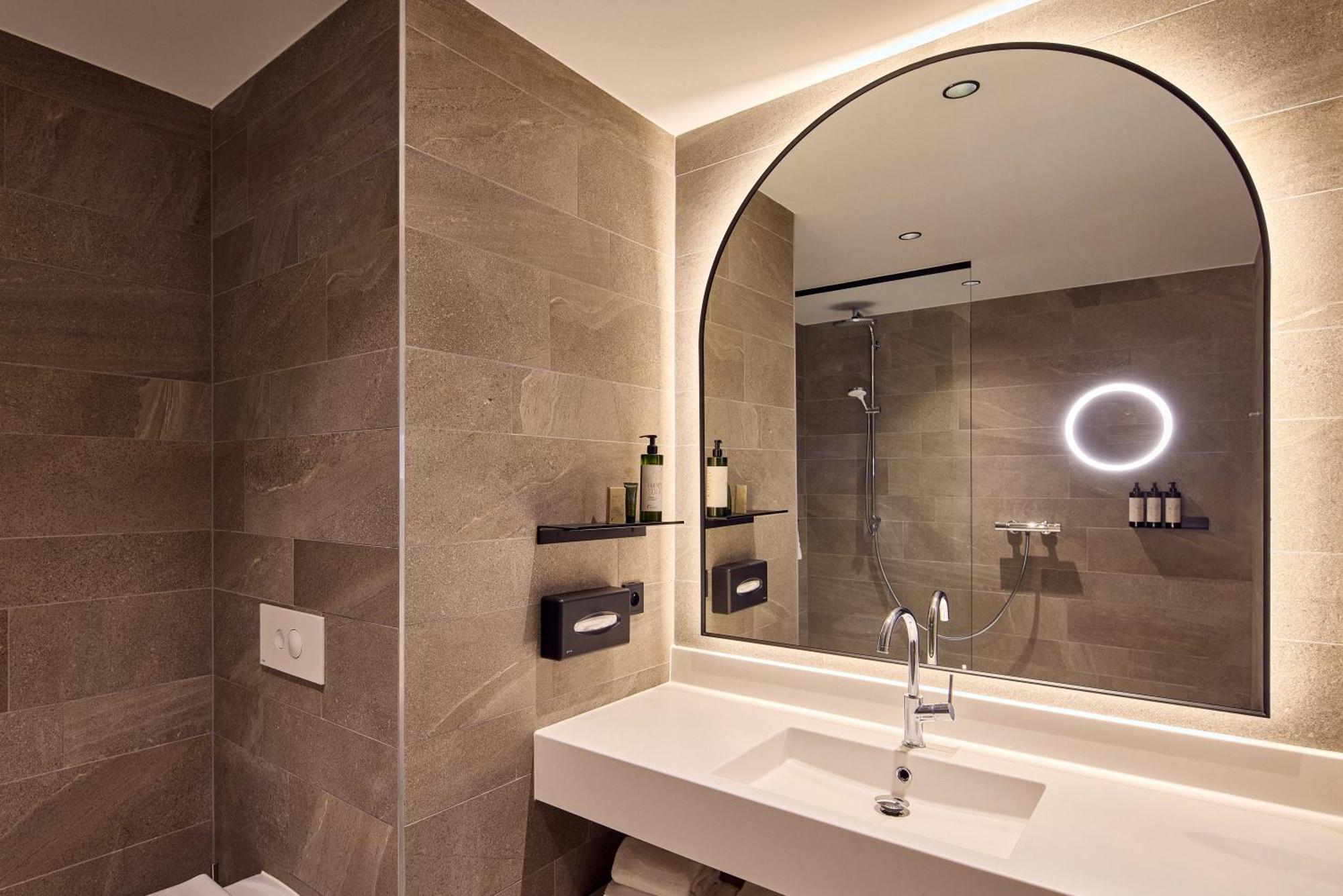 Van Der Valk Hotel Park Lane Antwerpen エクステリア 写真
