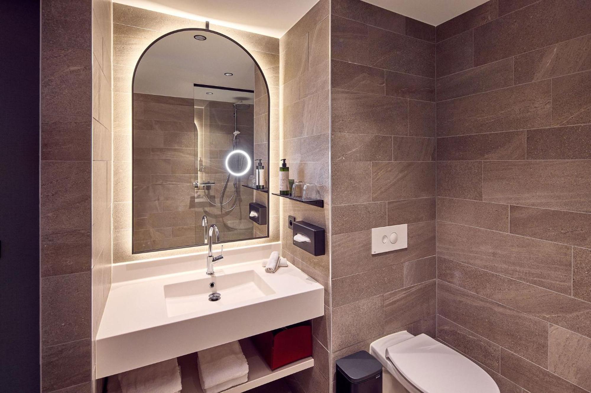Van Der Valk Hotel Park Lane Antwerpen エクステリア 写真