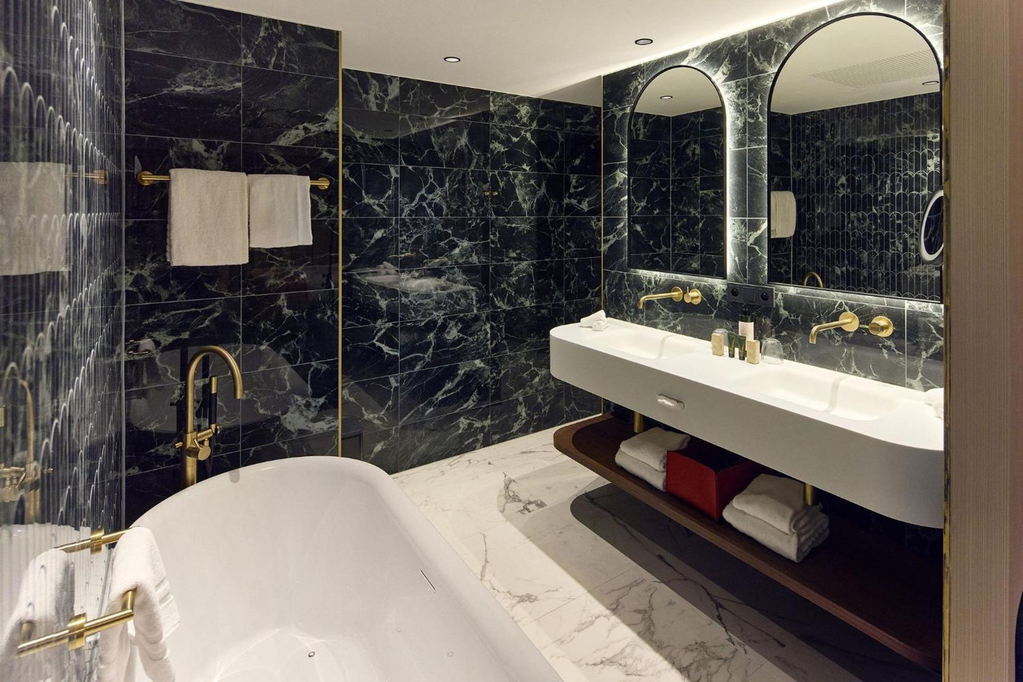 Van Der Valk Hotel Park Lane Antwerpen エクステリア 写真