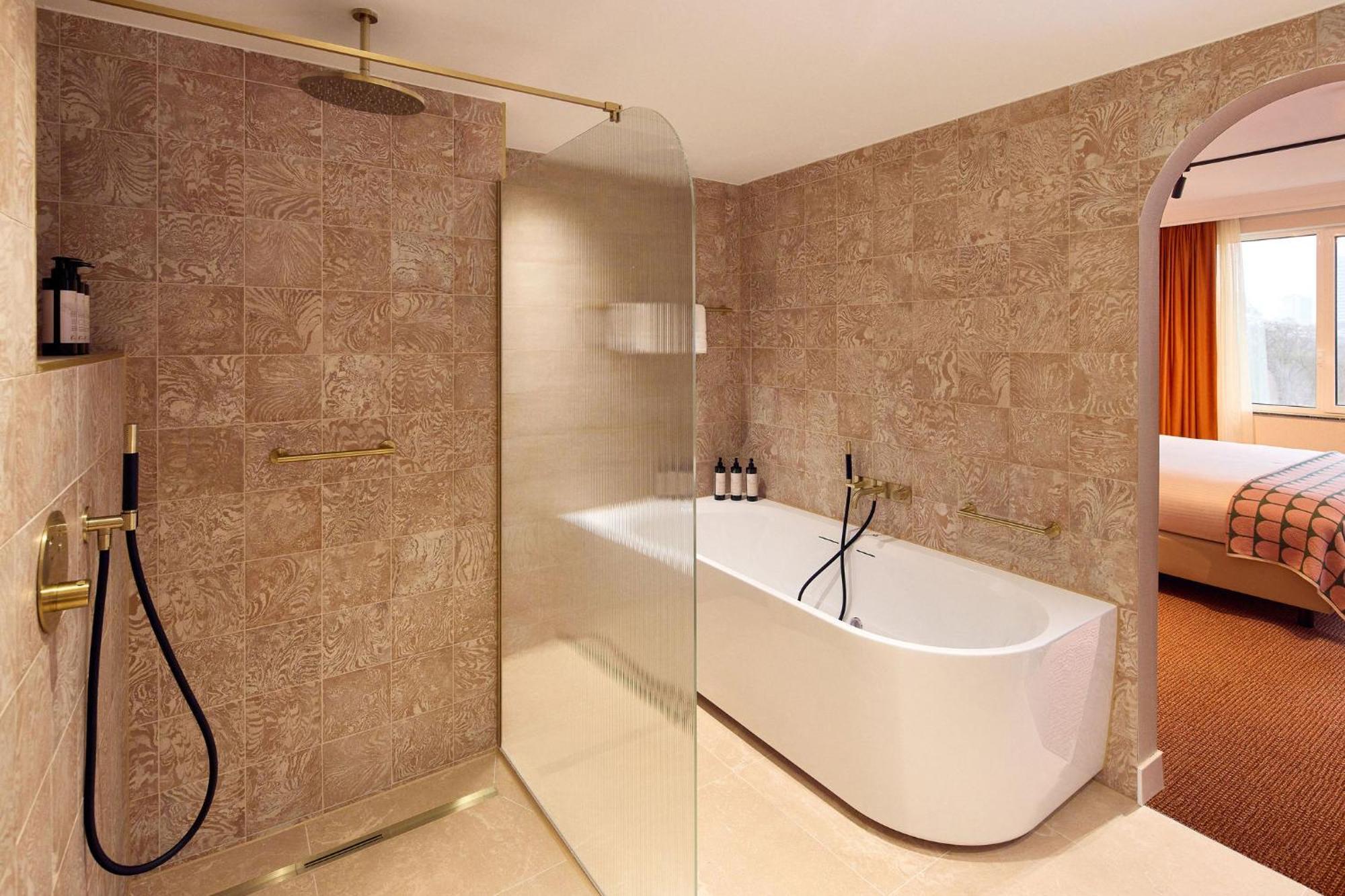 Van Der Valk Hotel Park Lane Antwerpen エクステリア 写真